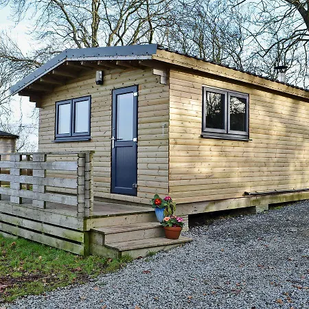 Kestrel Cabin *