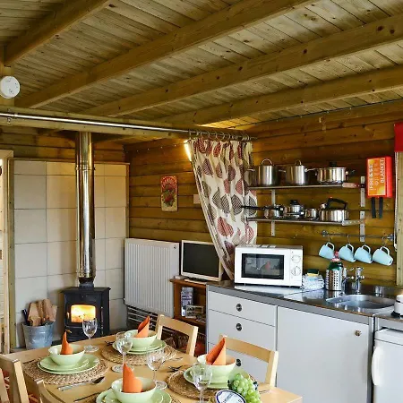 Kestrel Cabin